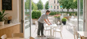 Кафе с террасой