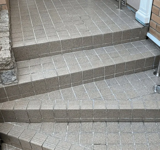 Уборка входной группы в БЦ «Сенатор» на Петроградской стороне — После уборки